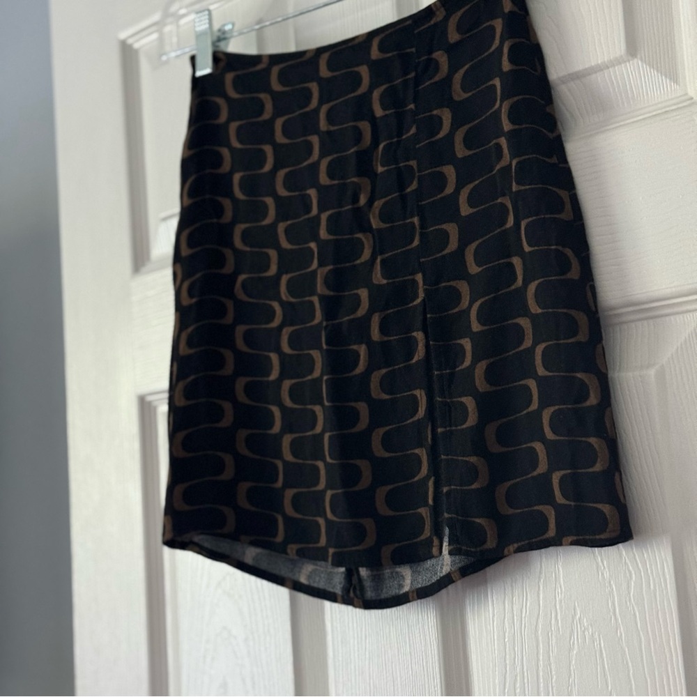 Reformation Margot Printed Crepe Black and Brown Mini Skirt with Slit Size 2